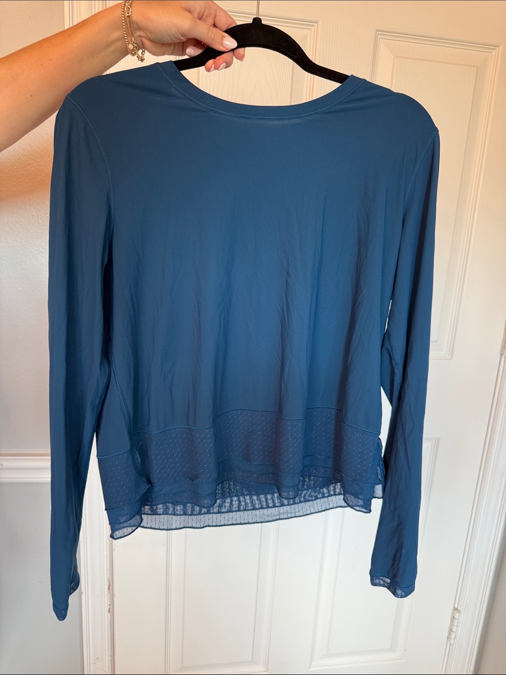 Lululemon Long Sleeve Blue Pullover Top